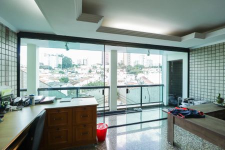 Casa à venda com 800m², 6 quartos e 8 vagasEscritório