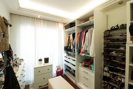 Casa à venda com 800m², 6 quartos e 8 vagasQuarto 2