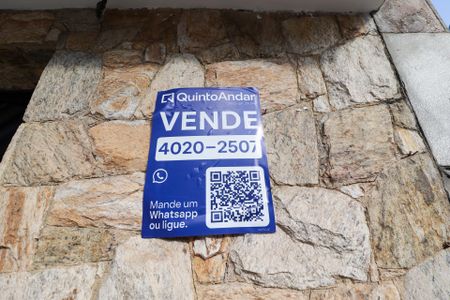 Casa à venda com 800m², 6 quartos e 8 vagasPlaca