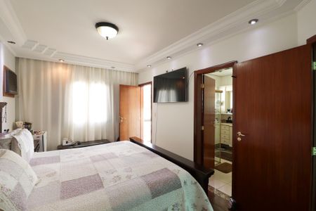 Casa à venda com 800m², 6 quartos e 8 vagasSuíte 3