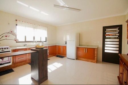 Casa à venda com 230m², 3 quartos e 3 vagasFoto 07