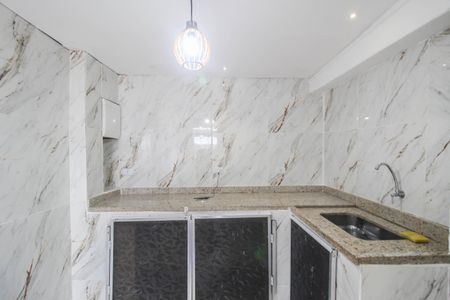 Casa para alugar com 100m², 2 quartos e sem vaga Casa para alugar com 100m², 2 quartos e sem vagaCozinha