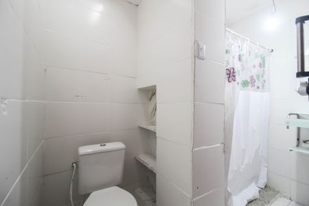 Casa para alugar com 100m², 2 quartos e sem vaga Casa para alugar com 100m², 2 quartos e sem vagaBanheiro