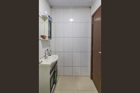 Casa à venda com 48m², 1 quarto e 1 vagaBanheiro