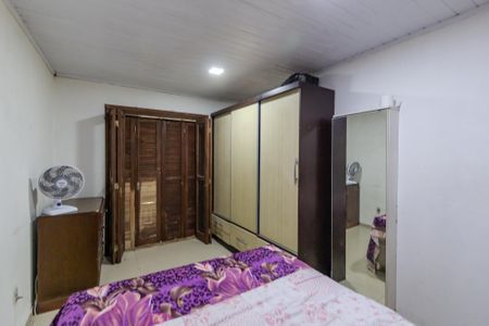 Casa à venda com 48m², 1 quarto e 1 vagaQuarto
