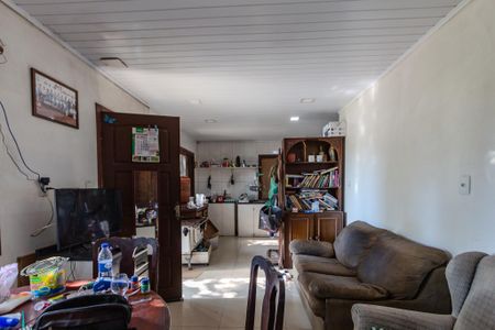 Casa à venda com 48m², 1 quarto e 1 vagaSala