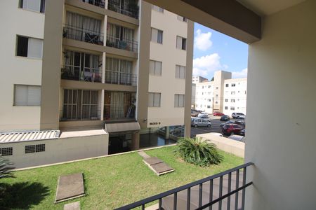 Apartamento para alugar com 52m², 2 quartos e 1 vaga Varanda
