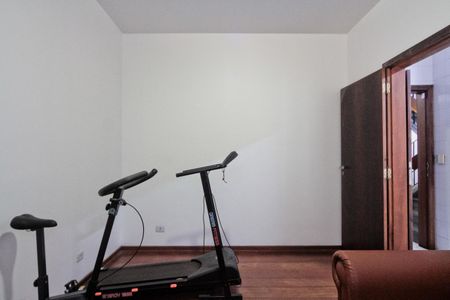 Casa à venda com 434m², 4 quartos e 5 vagasEdicula - quarto 2