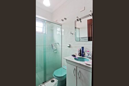 Casa à venda com 434m², 4 quartos e 5 vagasBanheiro da Suíte 2