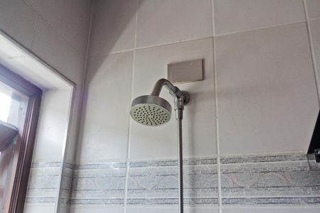 Casa à venda com 434m², 4 quartos e 5 vagasBanheiro da Suíte 4