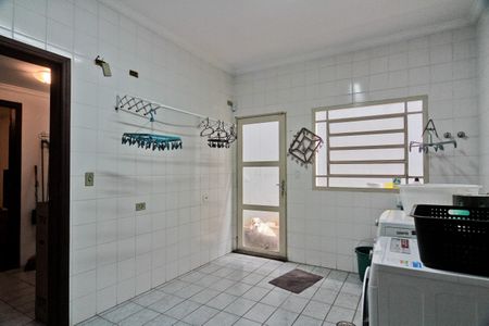 Casa à venda com 434m², 4 quartos e 5 vagasÁrea de Serviço