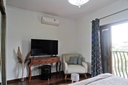 Casa à venda com 434m², 4 quartos e 5 vagasSuíte 1