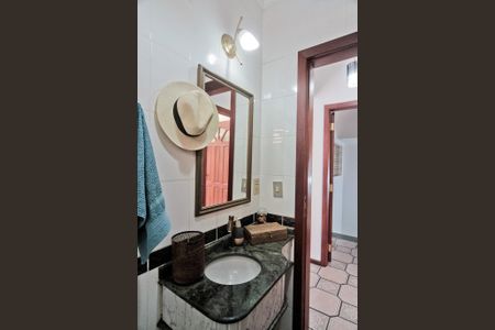 Casa à venda com 434m², 4 quartos e 5 vagasLavabo