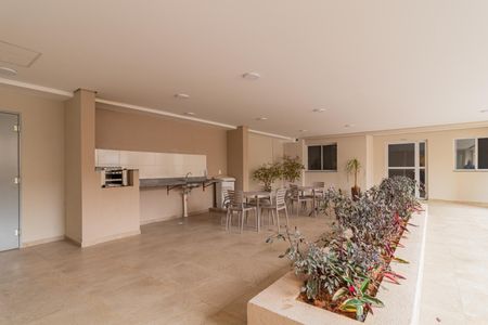 Apartamento para alugar com 43m², 2 quartos e 1 vaga Apartamento para alugar com 43m², 2 quartos e 1 vagaÁrea comum - Churrasqueira