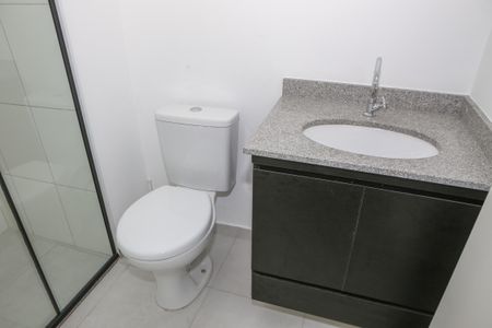 Apartamento para alugar com 41m², 2 quartos e sem vagaBanheiro