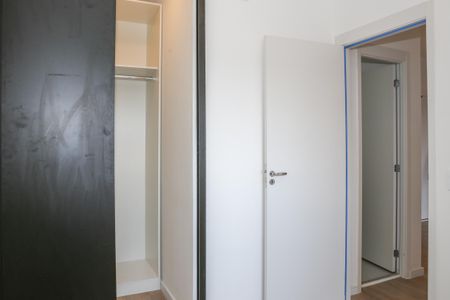 Quarto 1 de apartamento para alugar com 2 quartos, 41m² em Lapa, São Paulo