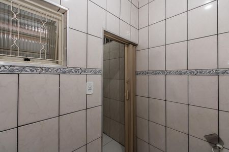 Casa para alugar com 48m², 2 quartos e sem vaga Casa para alugar com 48m², 2 quartos e sem vagaBanheiro