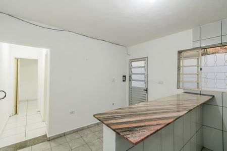 Casa para alugar com 48m², 2 quartos e sem vaga Casa para alugar com 48m², 2 quartos e sem vagaSala