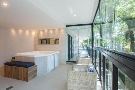 Apartamento à venda com 145m², 4 quartos e 2 vagas