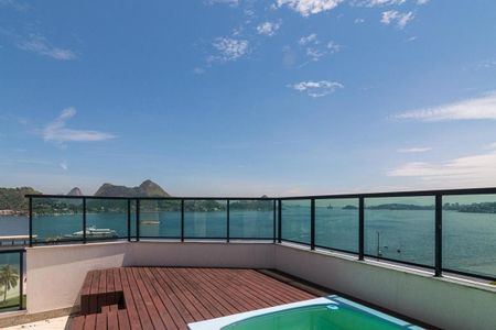 Apartamento à venda com 145m², 4 quartos e 2 vagas