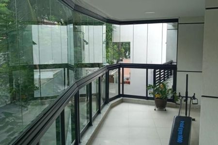 Apartamento à venda com 145m², 4 quartos e 2 vagas