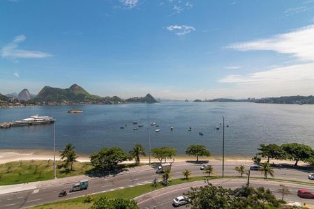 Apartamento à venda com 145m², 4 quartos e 2 vagas