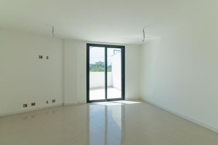 Apartamento à venda com 145m², 4 quartos e 2 vagas