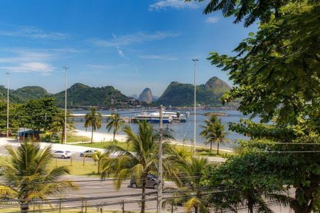 Apartamento à venda com 145m², 4 quartos e 2 vagas