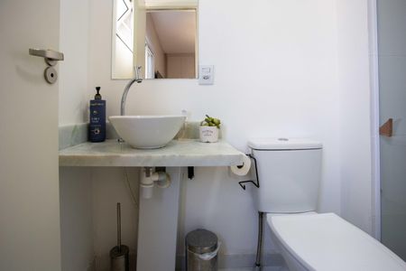 Apartamento à venda com 54m², 2 quartos e 1 vagaBanheiro da Suíte