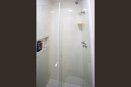 Apartamento à venda com 54m², 2 quartos e 1 vagaBanheiro Social