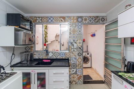 Casa de condomínio à venda com 65m², 2 quartos e 1 vaga Casa de condomínio à venda com 65m², 2 quartos e 1 vagaCozinha