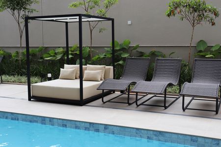 Apartamento à venda com 26m², 1 quarto e sem vagaÁrea comum - Piscina