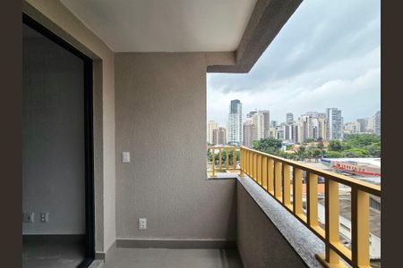 Apartamento para alugar com 26m², 1 quarto e sem vagaVaranda