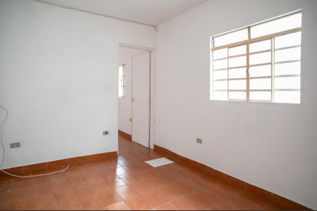 Casa para alugar com 40m², 1 quarto e 1 vaga Casa para alugar com 40m², 1 quarto e 1 vagaSala