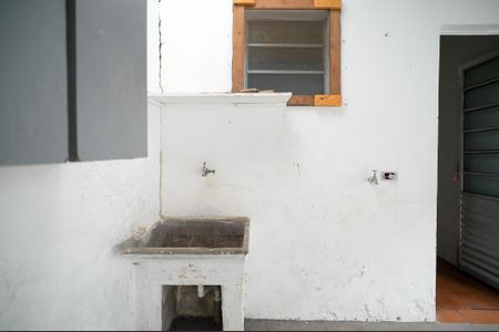 Casa para alugar com 40m², 1 quarto e 1 vaga Casa para alugar com 40m², 1 quarto e 1 vagaÁrea de Serviço