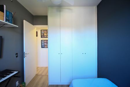 Apartamento à venda com 76m², 3 quartos e 2 vagasQuarto 2