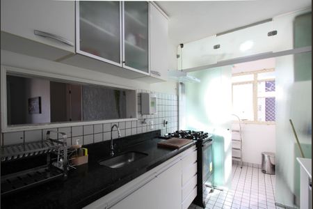 Apartamento à venda com 76m², 3 quartos e 2 vagasCozinha