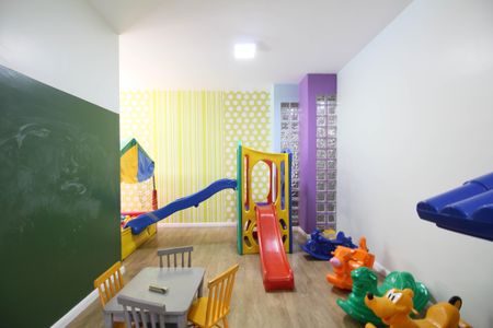 Apartamento à venda com 76m², 3 quartos e 2 vagasBrinquedoteca