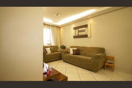 Apartamento à venda com 74m², 3 quartos e 1 vagaSala