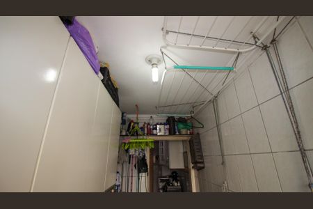 Apartamento à venda com 74m², 3 quartos e 1 vagaÁrea de Serviço