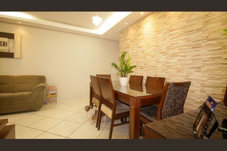 Apartamento à venda com 74m², 3 quartos e 1 vagaSala