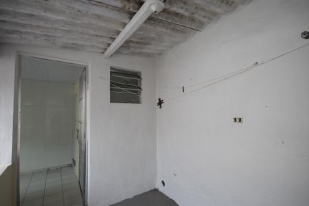 Casa para alugar com 26m², 1 quarto e sem vagaÁrea de Serviço