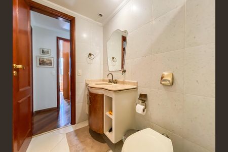 Apartamento à venda com 135m², 4 quartos e 2 vagasBanheiro Social