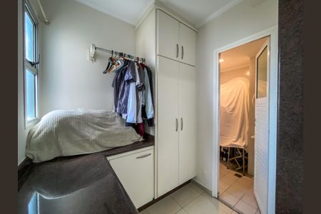 Apartamento à venda com 135m², 4 quartos e 2 vagasÁrea de Serviço
