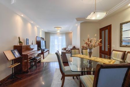 Apartamento à venda com 135m², 4 quartos e 2 vagasSala