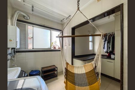 Apartamento à venda com 135m², 4 quartos e 2 vagasÁrea de Serviço