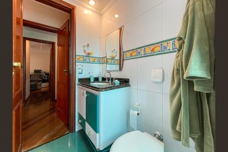 Apartamento à venda com 135m², 4 quartos e 2 vagasBanheiro Suíte 02