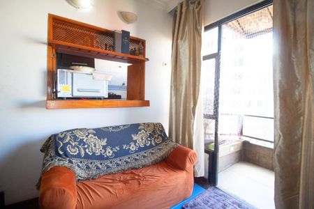 Apartamento à venda com 69m², 1 quarto e sem vagaSala