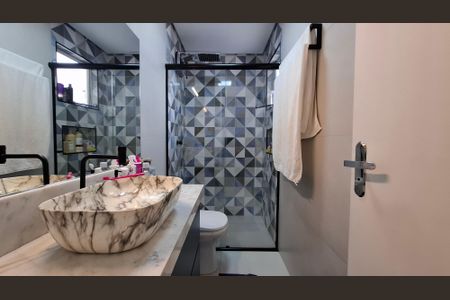 Apartamento à venda com 53m², 2 quartos e 1 vagaBanheiro do Quarto 2