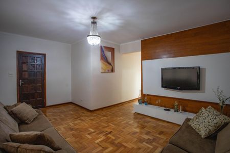 Casa à venda com 300m², 3 quartos e sem vagaSala